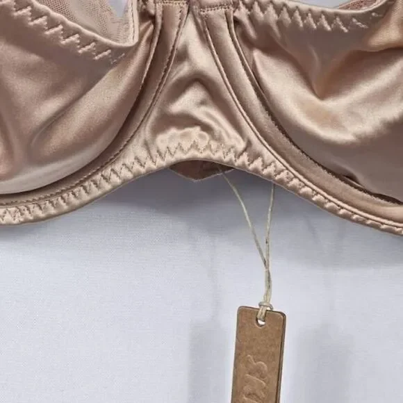 Skims demi cup underwire bra Nwt - Picture 3 of 10